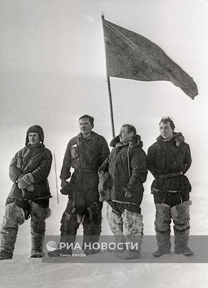 СЕВЕРНЫЙ ПОЛЮС ЭКСПЕДИЦИЯ ЧЛЕНЫ 
