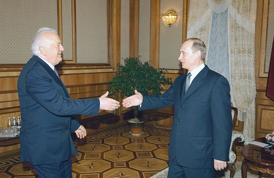 ПУТИН ШЕВАРДНАДЗЕ ВСТРЕЧА КИЕВ 