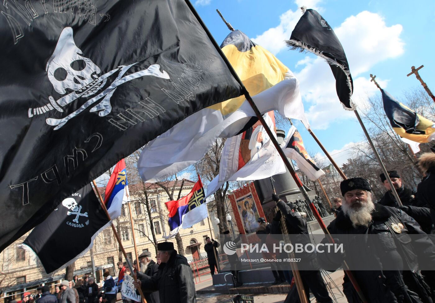 Митинг против независимости Косово