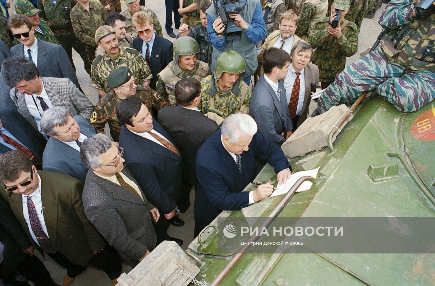 Борис Ельцин в Чечне