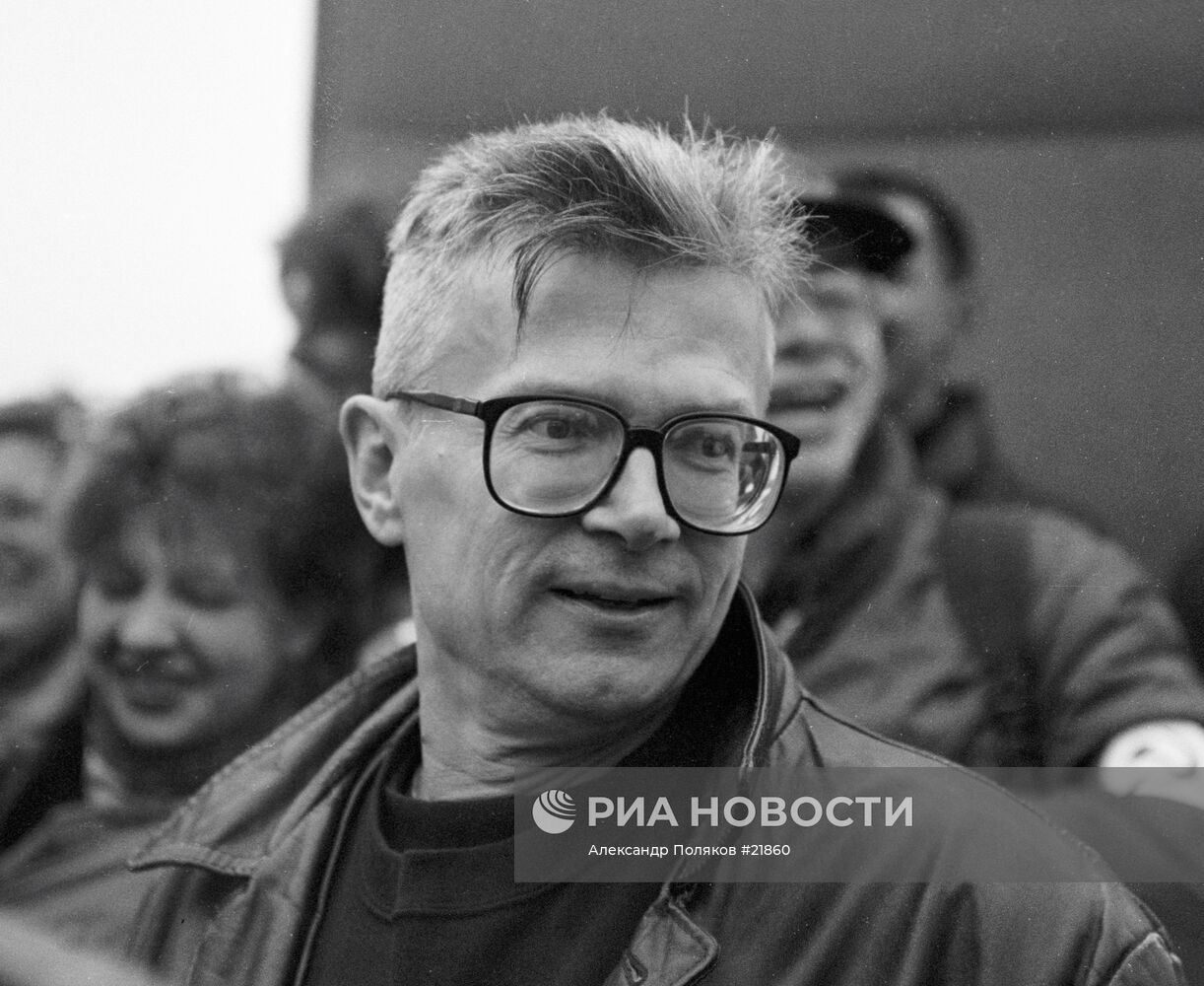 ЛИМОНОВ ПИСАТЕЛЬ