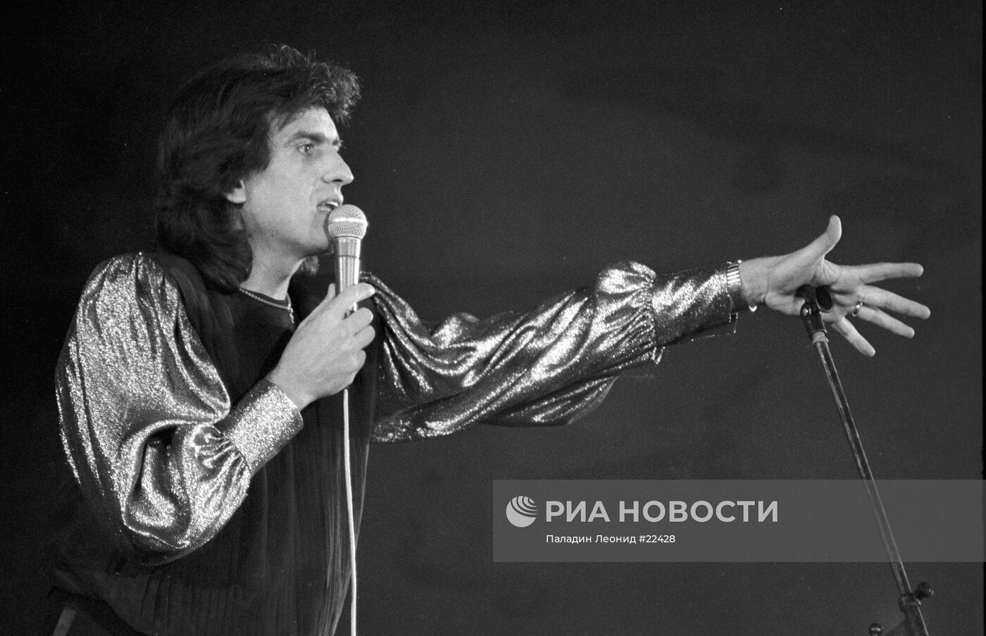 КУТУНЬО ЛУЖНИКИ ГАСТРОЛИ