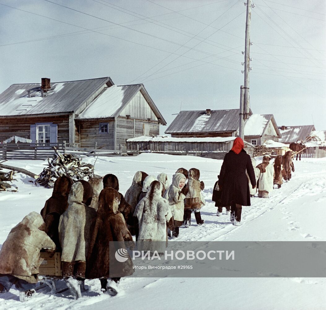 ДЕТИ УЛИЦА ВОСПИТАТЕЛЬНИЦА