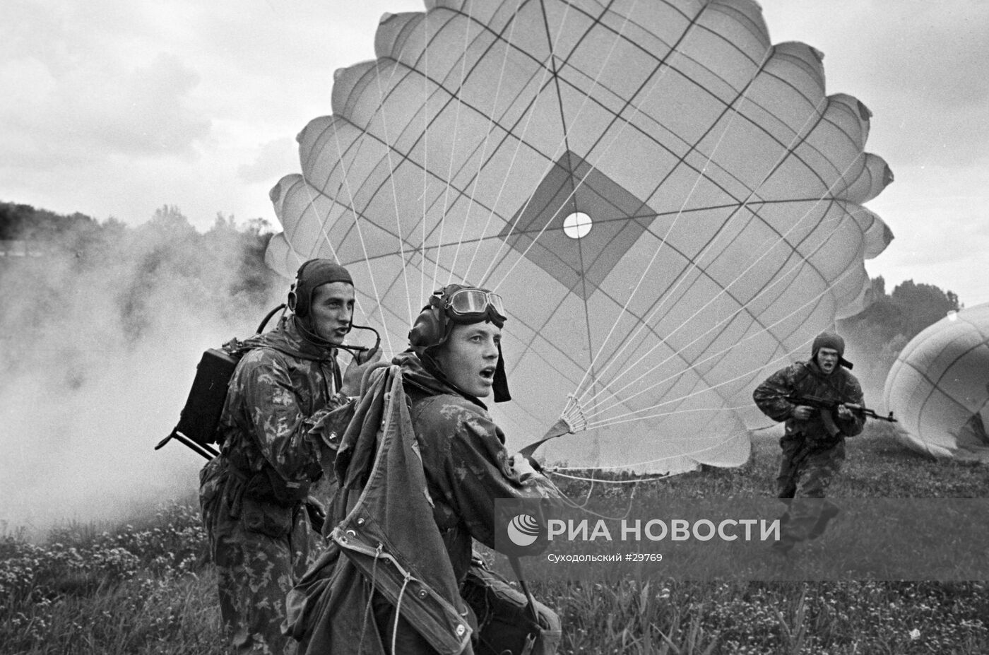 ВОИНЫ-ДЕСАНТНИКИ БОЕВАЯ УЧЕБА