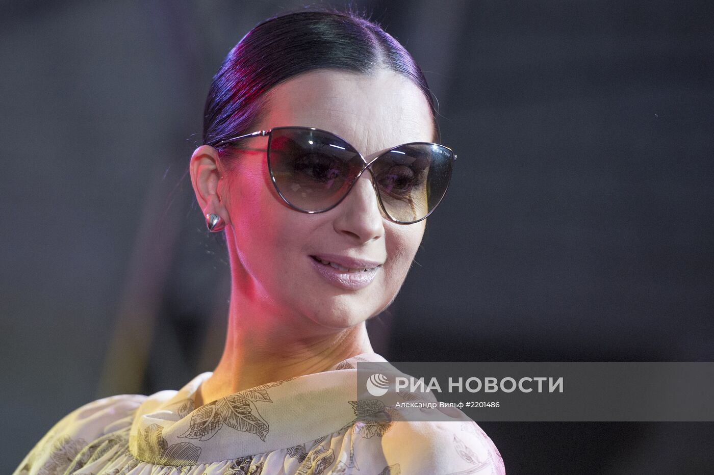 Шестая ежегодная премия "Золотой Олимп 2013"