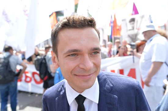 Шествие оппозиции в Москве