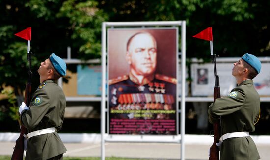 Церемония вручения Георгиевского Знамени прошла в Ставрополе