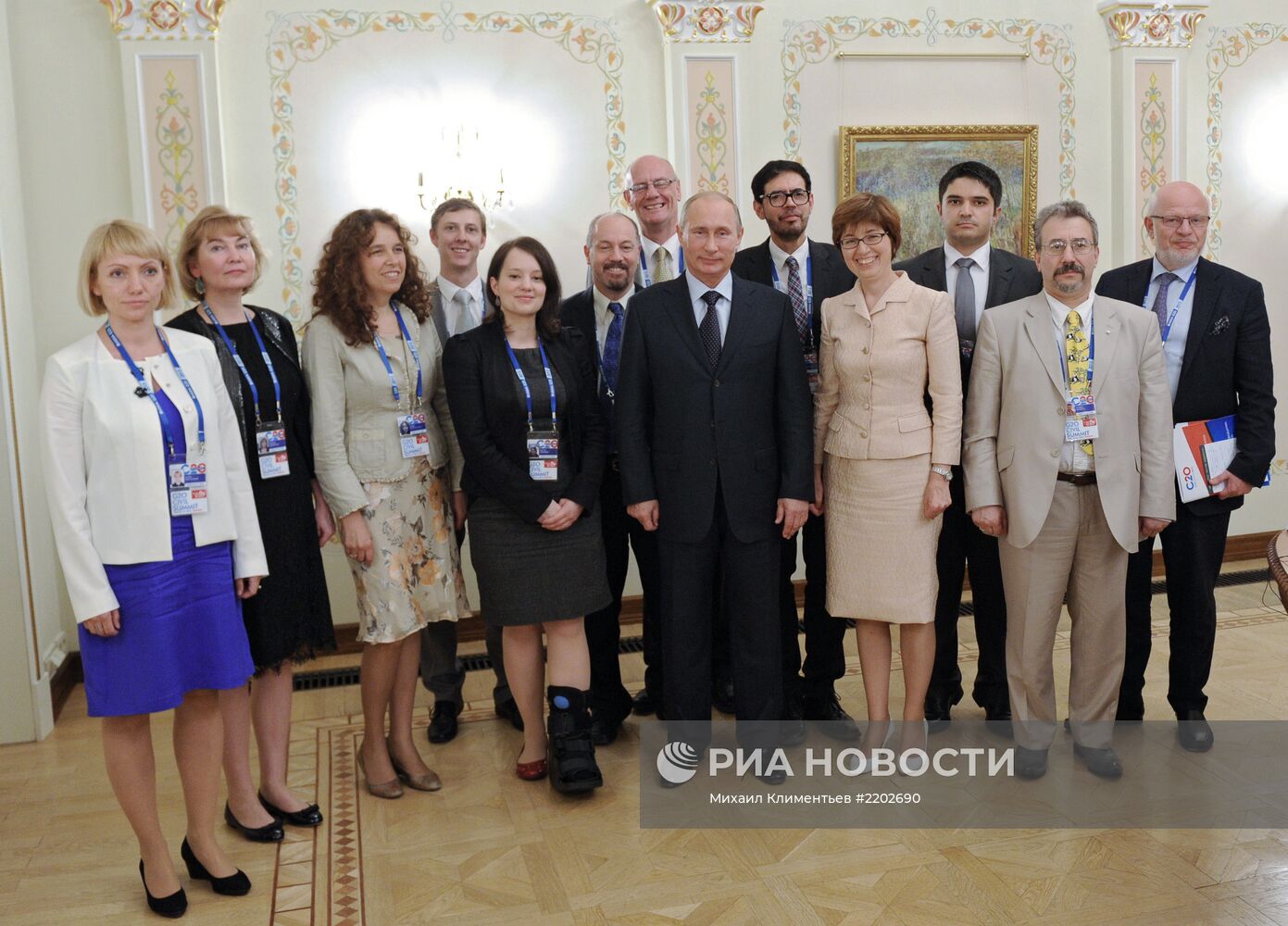 В.Путин встретился с представителями "Гражданской двадцатки"