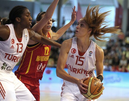 Баскетбол. Чемпионат Европы. Женщины. Турция – Черногория