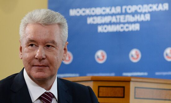 С.Собянин подал документы для участия в выборах мэра Москвы