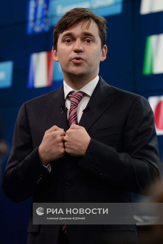 Молодежный саммит Y20 Russia в Санкт-Петербурге