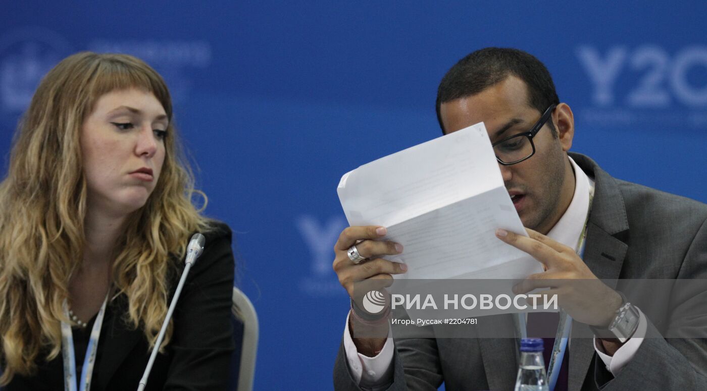 Молодежный саммит Y20 Russia в Санкт-Петербурге