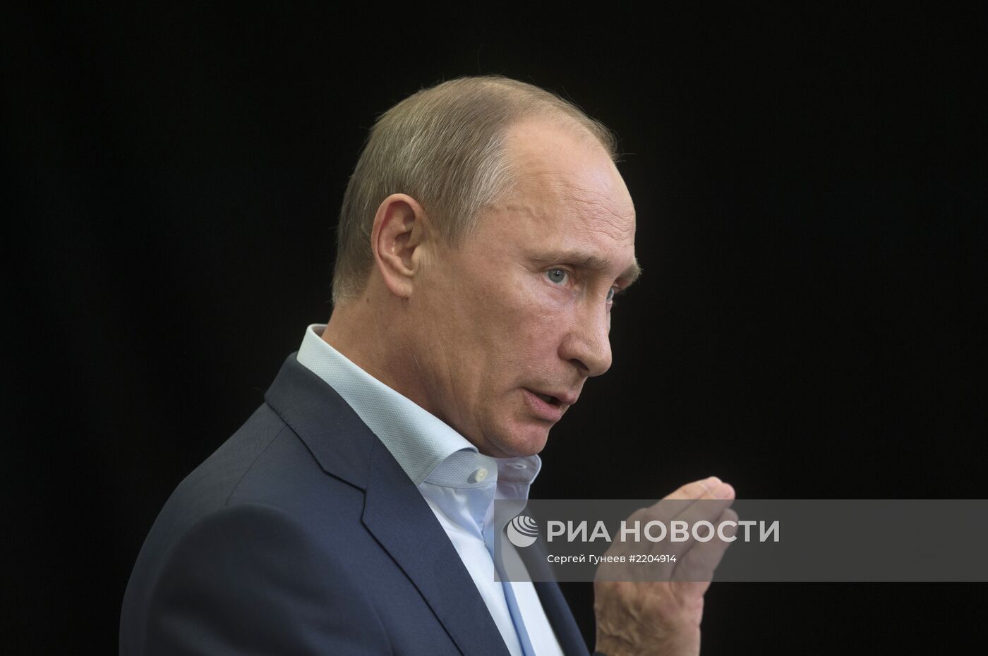 Пресс-конференция В.Путина в рамках саммита G8