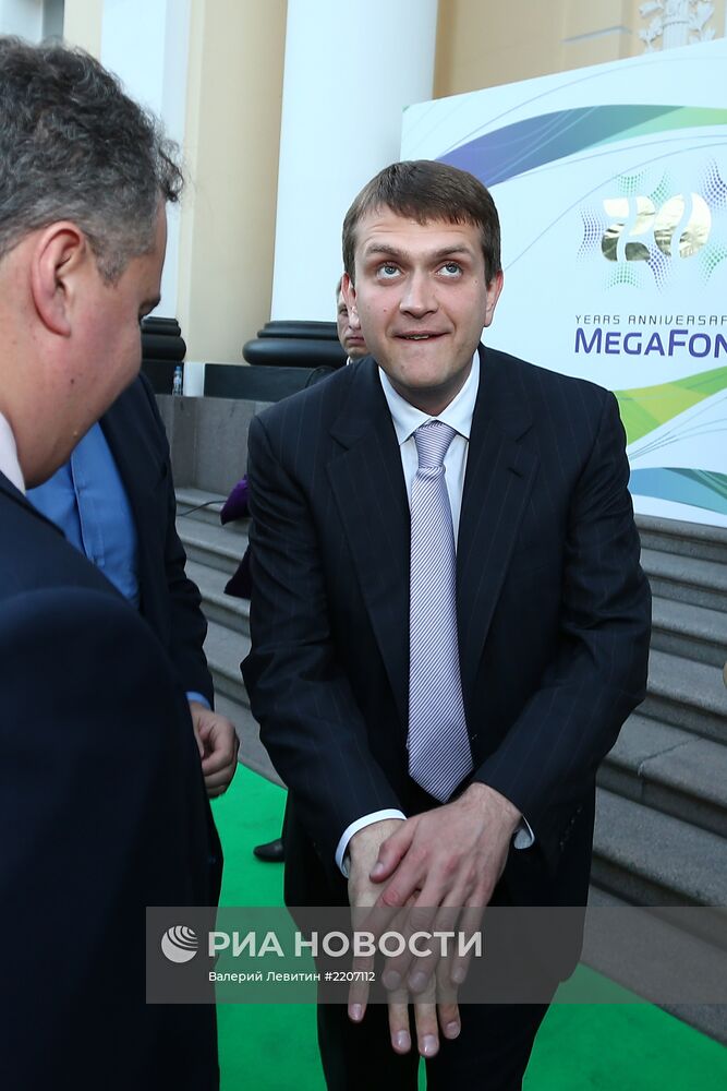 Прием в честь юбилея компании "Мегафон" на ПМЭФ в Петербурге