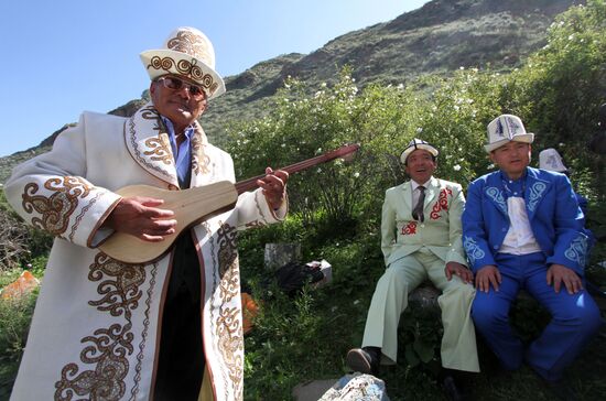 Фестиваль народного и прикладного искусства "Кыргыз Шырдагы"