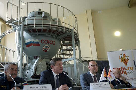 Подписание соглашения между "Сочи 2014" и Роскосмосом