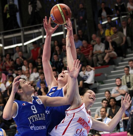 Баскетбол. Чемпионат Европы. Женщины. Матч Черногория - Италия