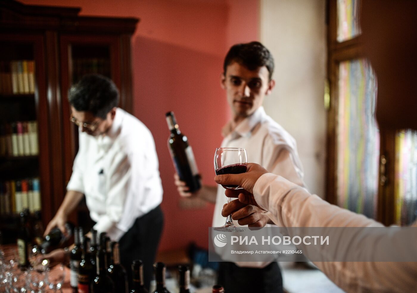 Пресс-конференция "Грузинские вина возвращаются в Россию"