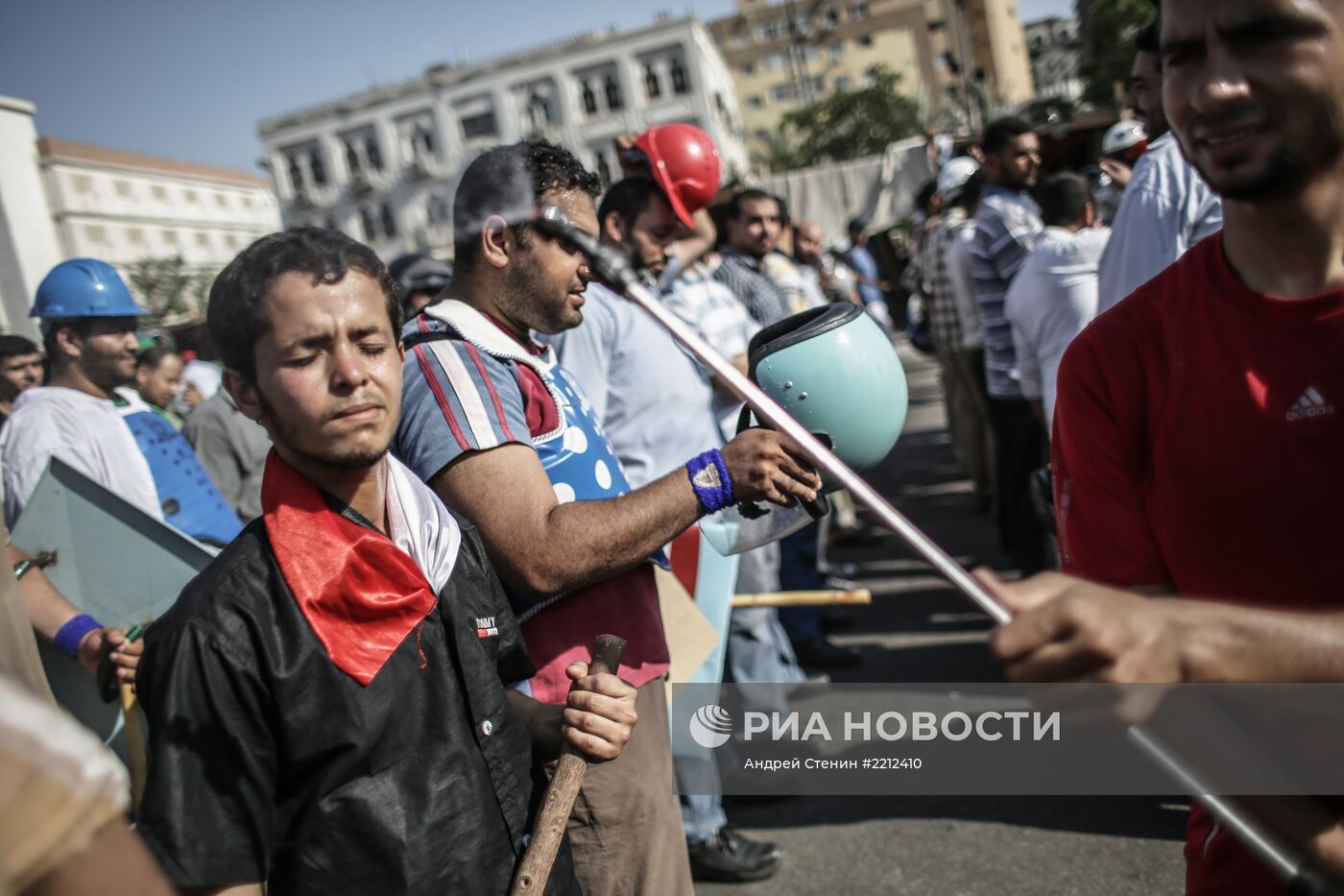 Митинги сторонников и противников президента М.Мурси в Каире