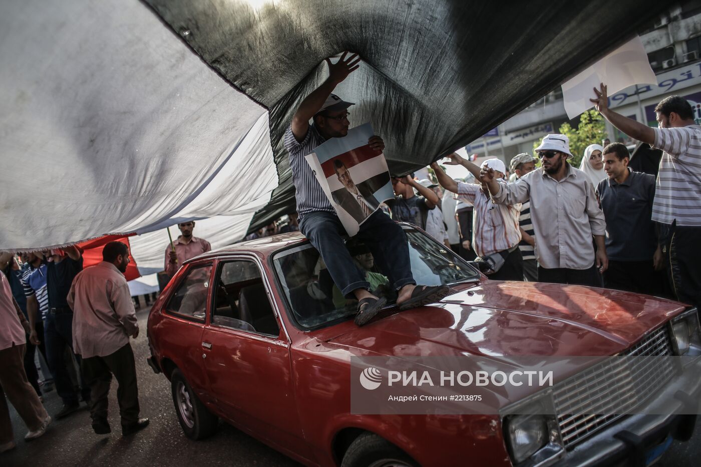 Демонстрация сторонников президента Моххамеда Мурси в Каире