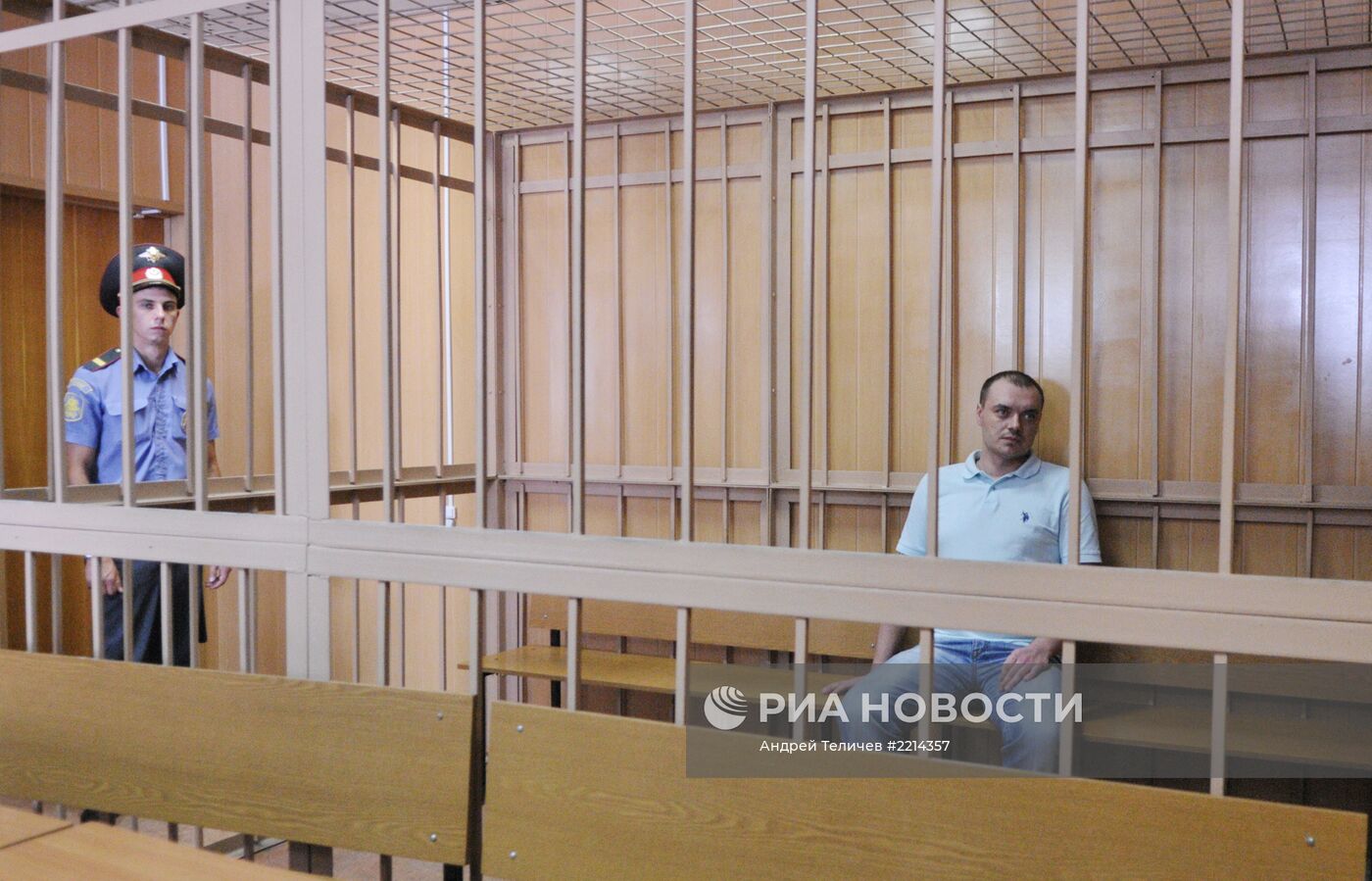 Рассмотрение по существу уголовного дела в отношении А.Русакова