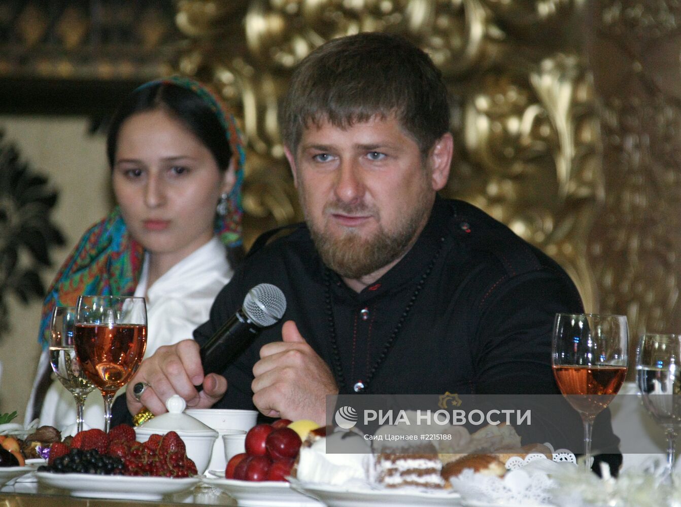 Торжественный ужин в честь лучших выпускников школ и вузов Чечни