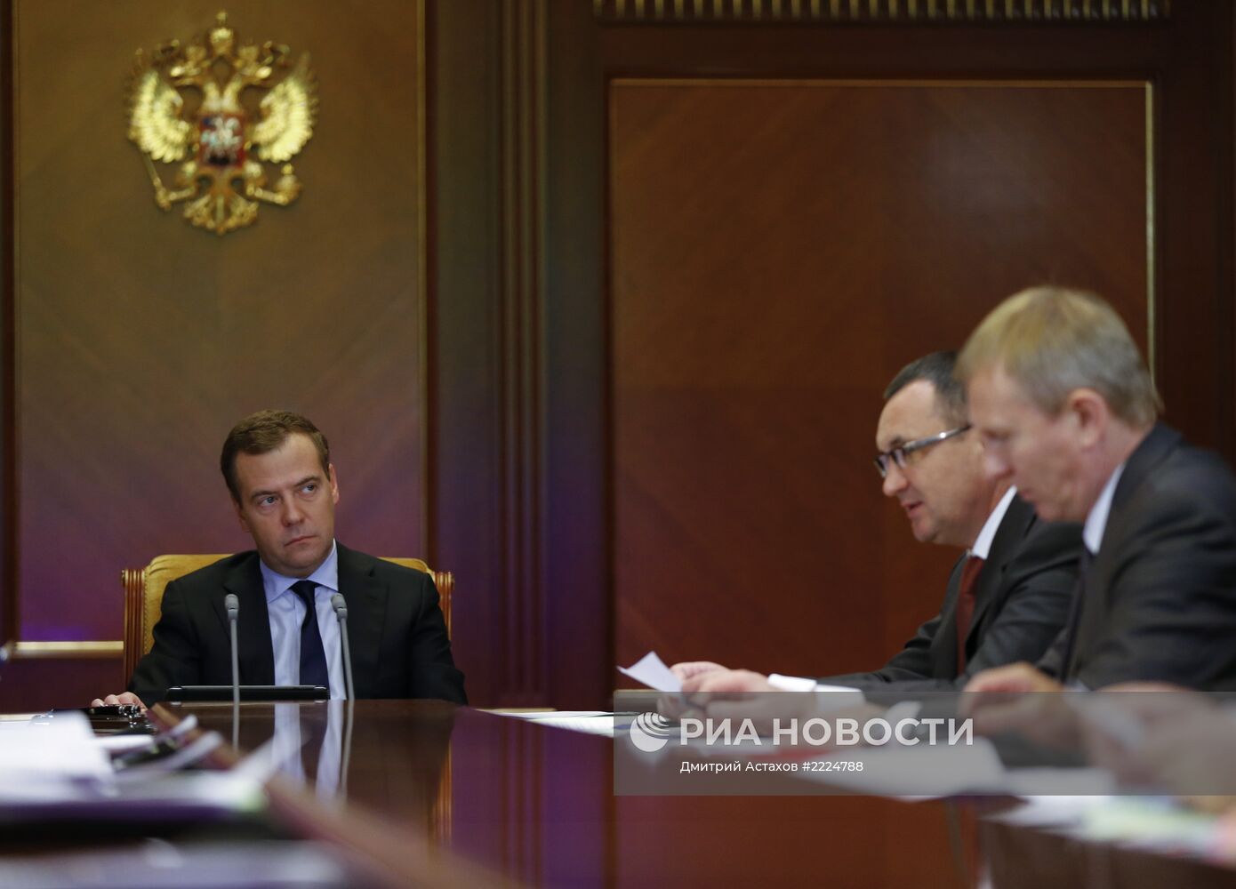 Д.Медведев провел совещание по сельскохозяйственным работам