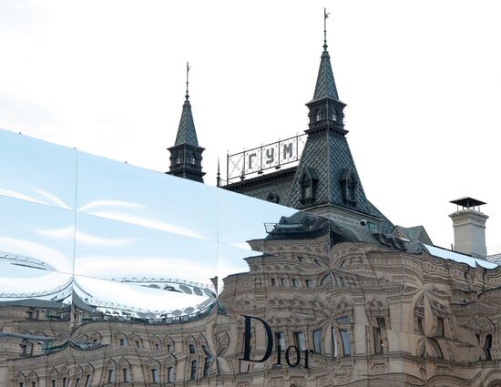 Показ модного дома Dior на Красной площади