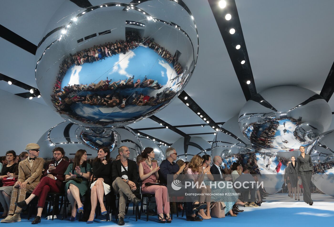 Показ модного дома Dior на Красной площади