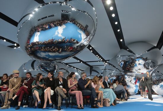 Показ модного дома Dior на Красной площади