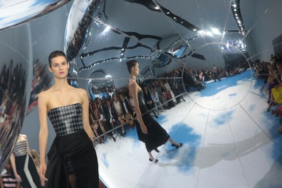 Показ модного дома Dior на Красной площади