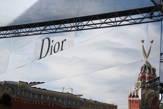 Показ модного дома Dior на Красной площади
