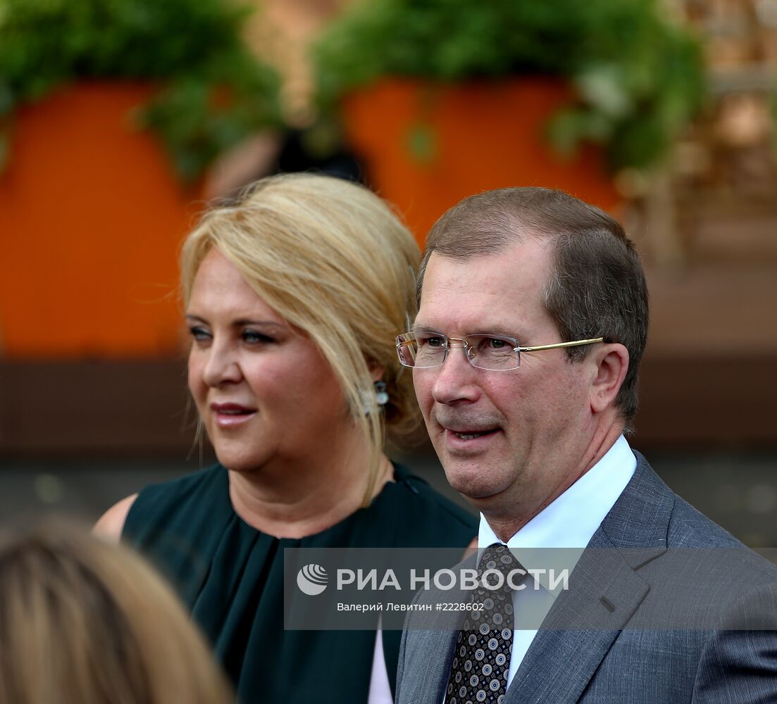 Показ модного дома Dior на Красной площади