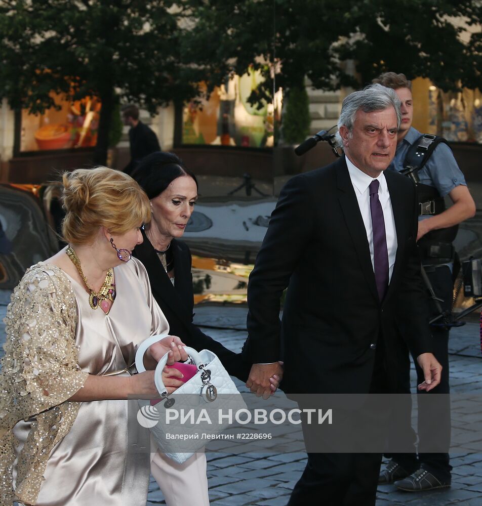 Показ модного дома Dior на Красной площади