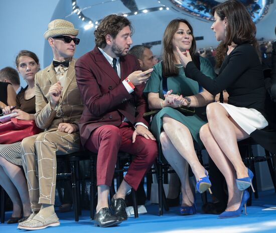 Показ модного дома Dior на Красной площади