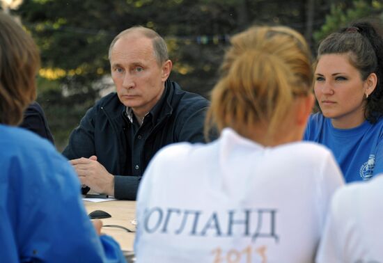 В.Путин посетил остров Гогланд в Финском заливе