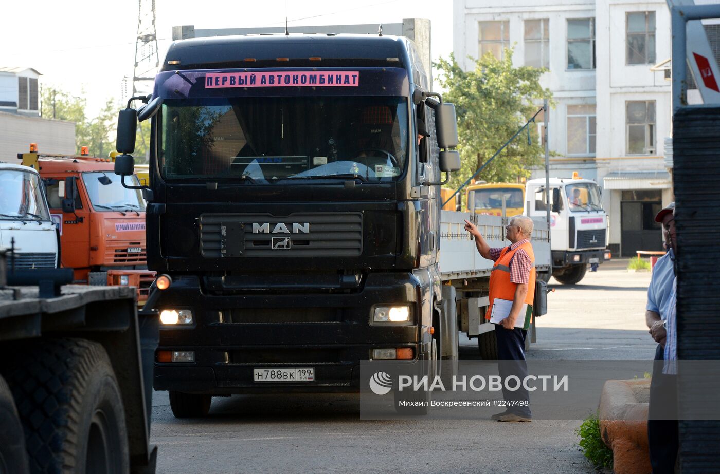 Рейд сотрудников ГИБДД по проверке грузовиков