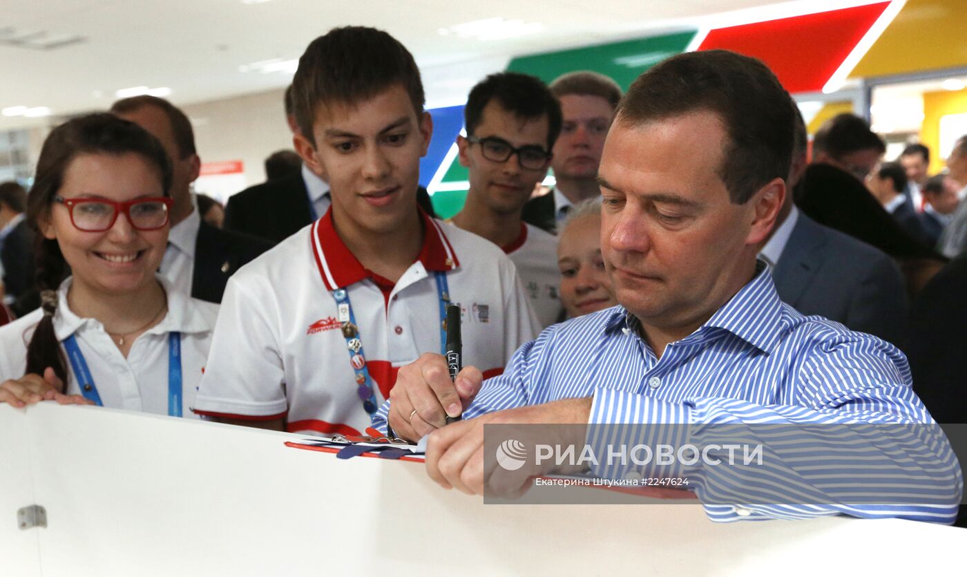 Д.Медведев на XXVII Всемирной летней Универсиаде 2013 в Казани