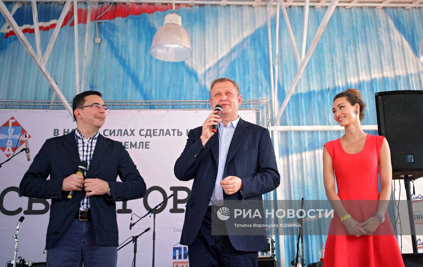 Открытие площадки "САХАрт" в Москве