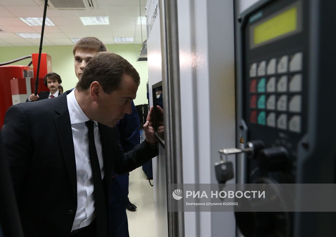 Д.Медведев посетил МГТУ "Станкин"