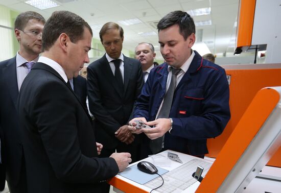 Д.Медведев посетил МГТУ "Станкин"