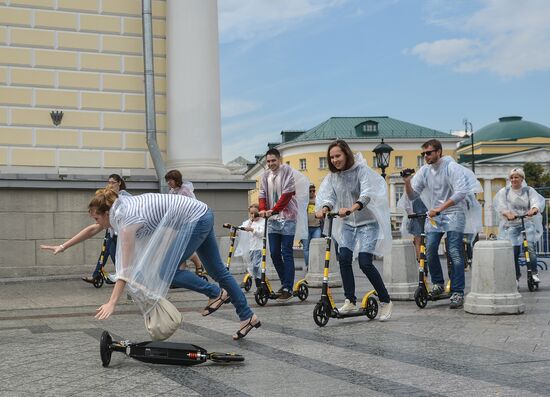 Самокатные маршруты появились в историческом центре Москвы