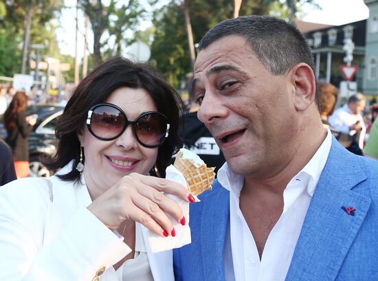 Первый конкурсный день "Новая волна-2013"