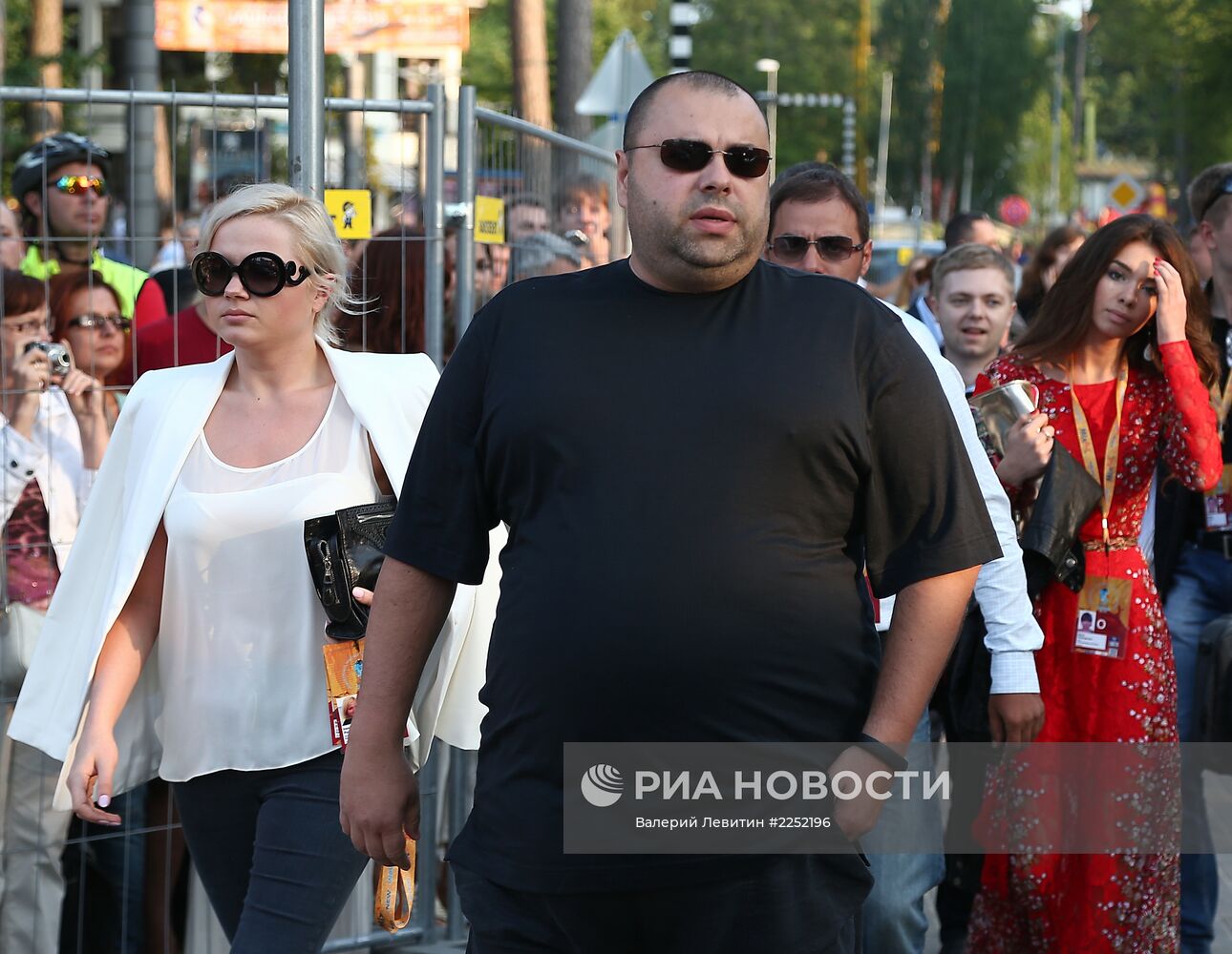 Первый конкурсный день "Новая волна-2013"