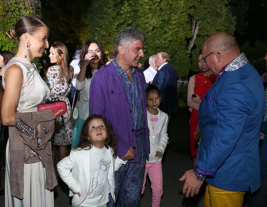 Первый конкурсный день "Новая волна-2013"