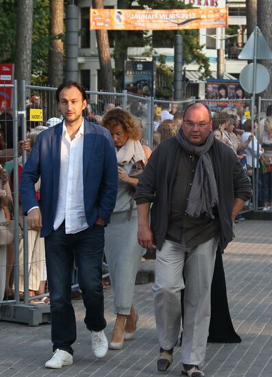 Первый конкурсный день "Новая волна-2013"