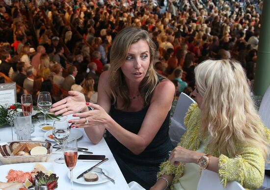 Первый конкурсный день "Новая волна-2013"