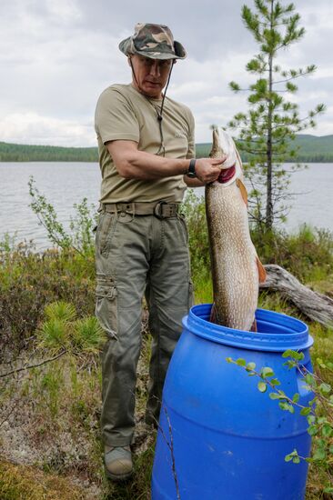 В. Путин на отдыхе