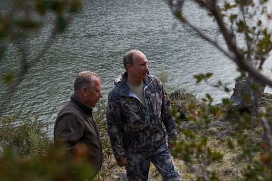 В. Путин на отдыхе