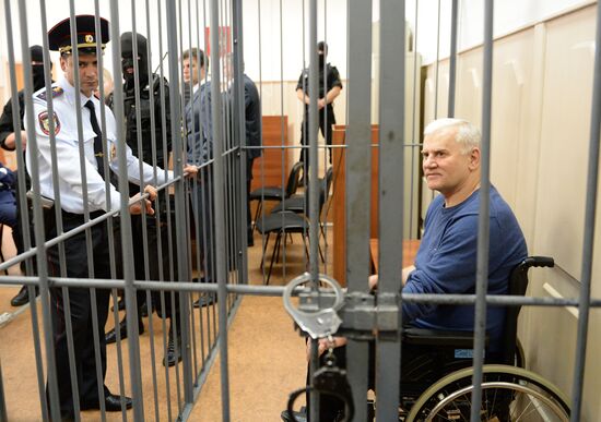 Заседание суда по делу Амирова